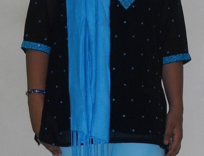 Scarf it Up this Winter| Latest Fashion Trends 2011 | 20 Ways to wear aScarf