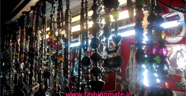 Navratri Jewelry Trends – Bling & Glitter for winter festive 2014