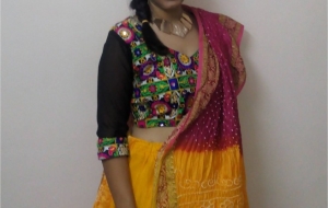 Gujarat Diaries: Navratri Outfit-2 Style your Ghagras!