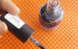 Colorbar’s new Black Fiesta Nail lacquer for Confetti Nail art lovers!