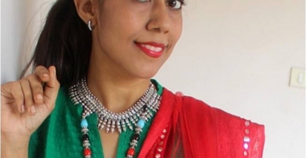 Day 2 OOTD – Festive work-wear for Navratri!