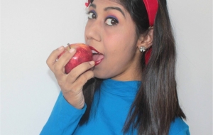 DIY Halloween Costume – Snow white princess!