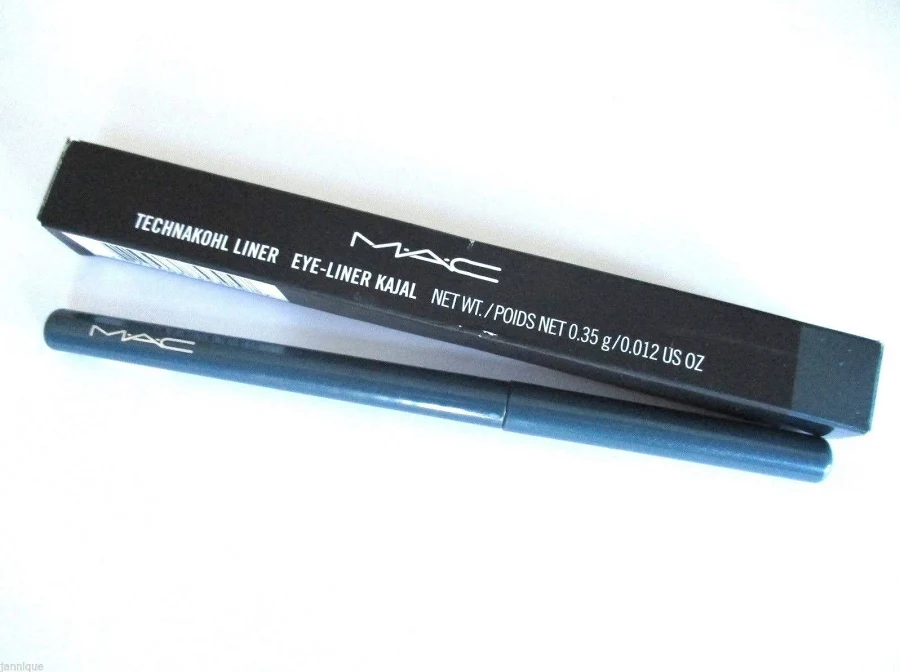 MAC Technakohl Liner waterproof retractable black eyeliner