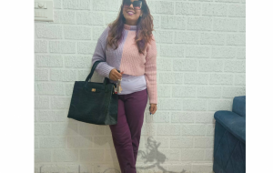 Sustainable Styling 2024: Rock a Pink Sweater with These 4 Trend-Forward Outfit Ideas